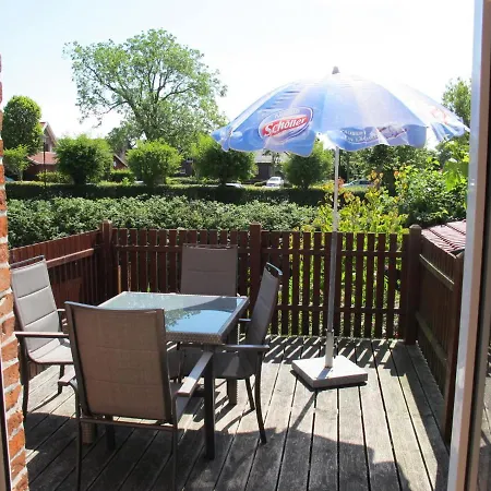 Vakantiehuis Ferienhaus Am Siel Ditz102 *